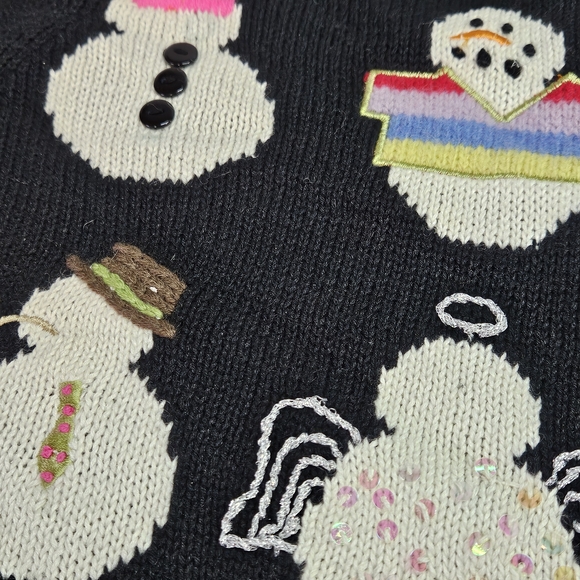 NEW Susan Bristol Embellished Beaded Snowmen Black Cardigan Sweater Medium - Picture 3 of 8